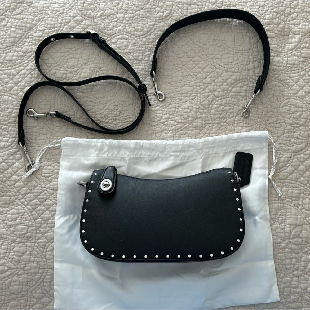 Coach Swinger bag with Rivets